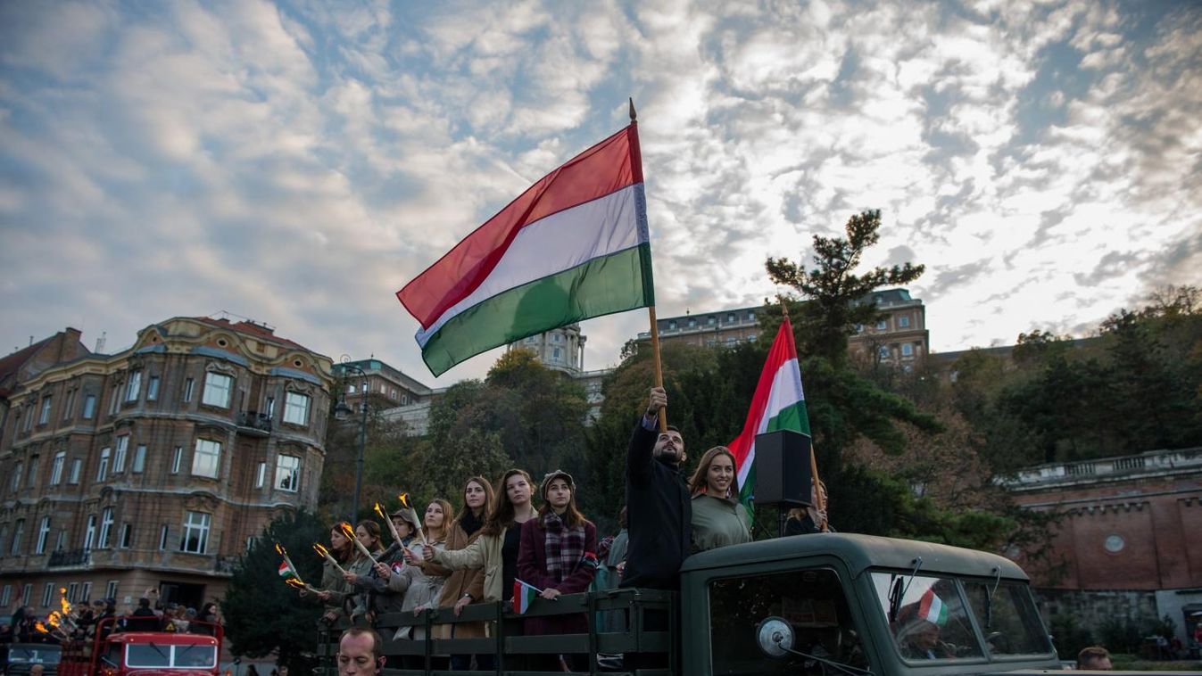 Október 23. közös örökségünk: emlékezik az ország