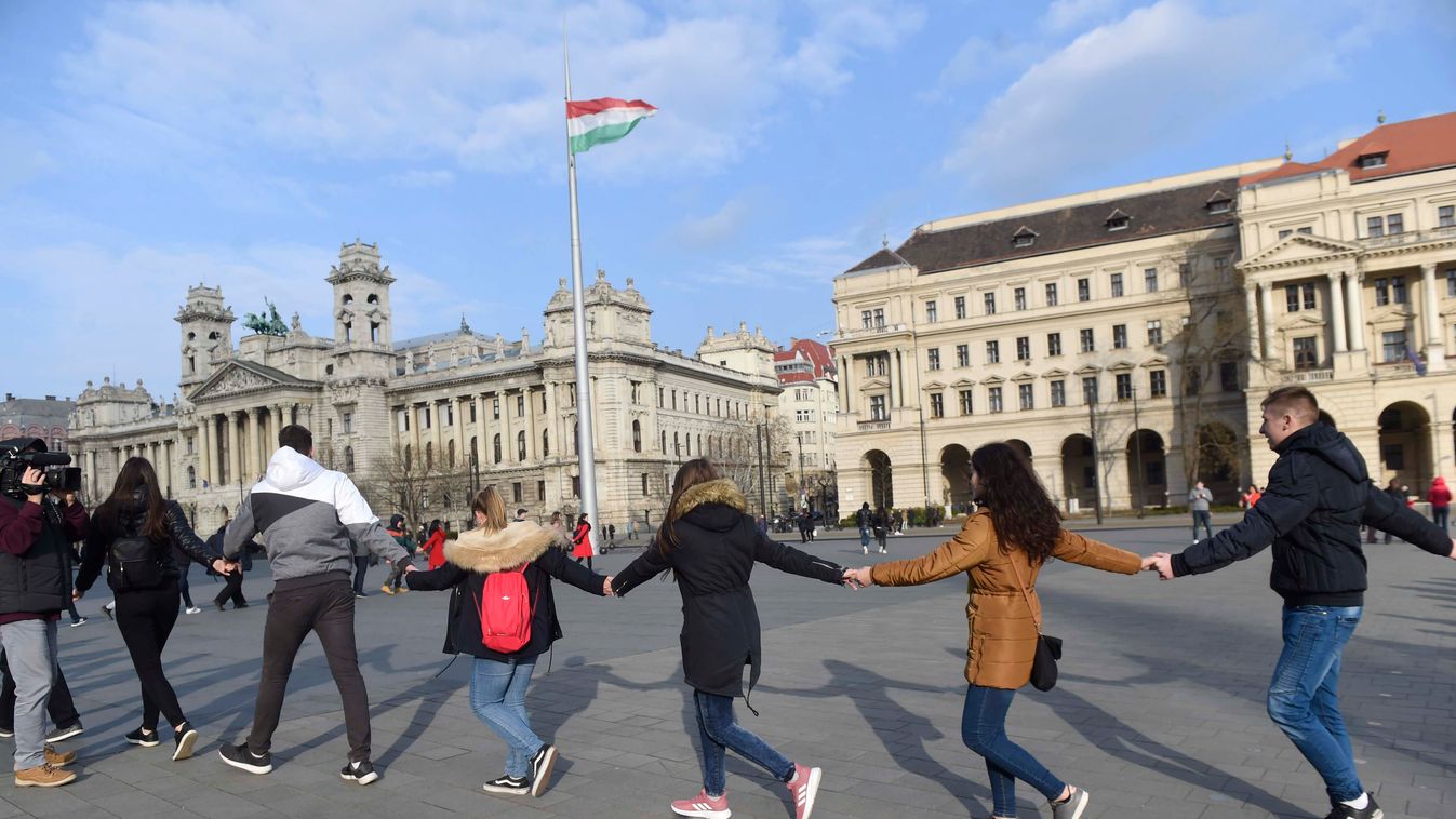 Ismét diákutaztatási programot hirdet a Rákóczi Szövetség