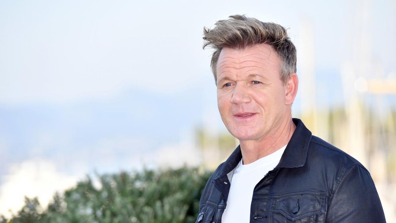 Nem akármilyen meglepetéssel nyűgözte le 18 éves lányát Gordon Ramsay