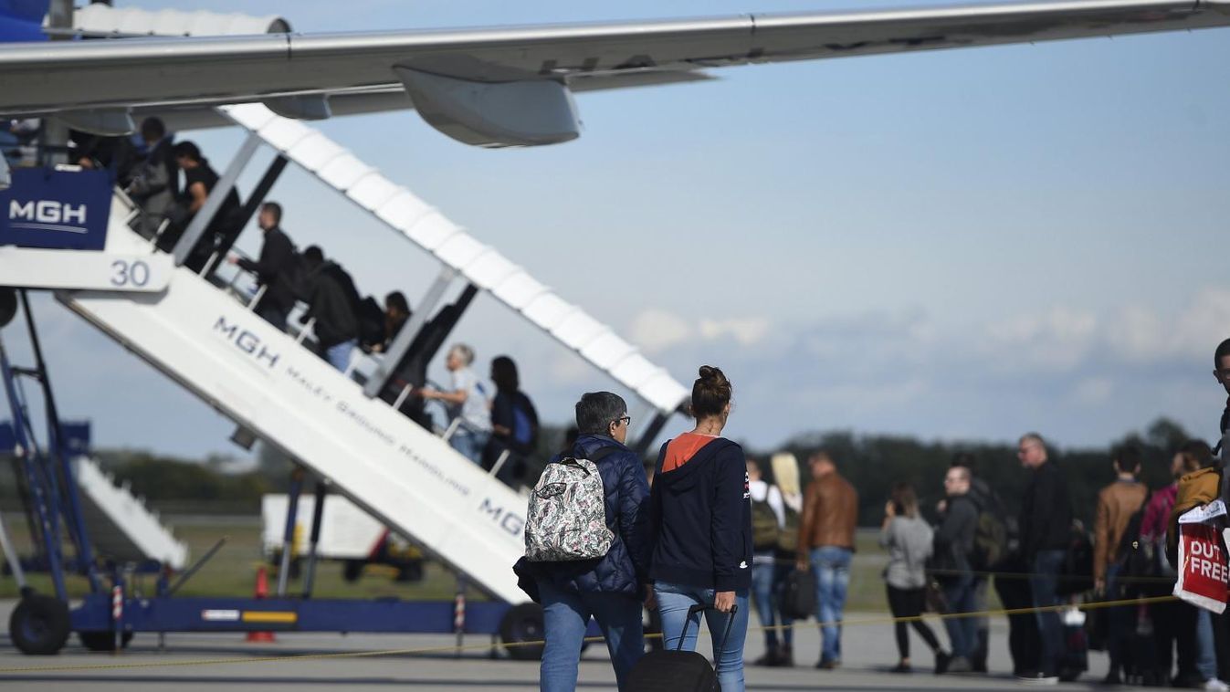 Utasok poggyászaiból loptak a ferihegyi repülőtéren