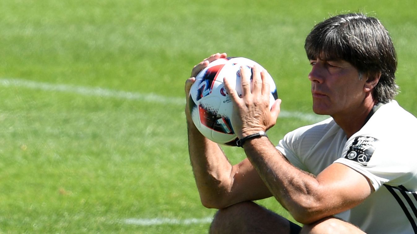 Kórházba került Joachim Löw