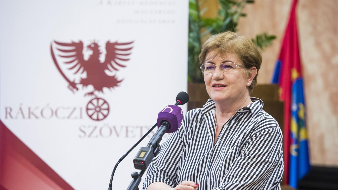Szili Katalin: aktuális még a román parlamentben elakadt kisebbségi törvény