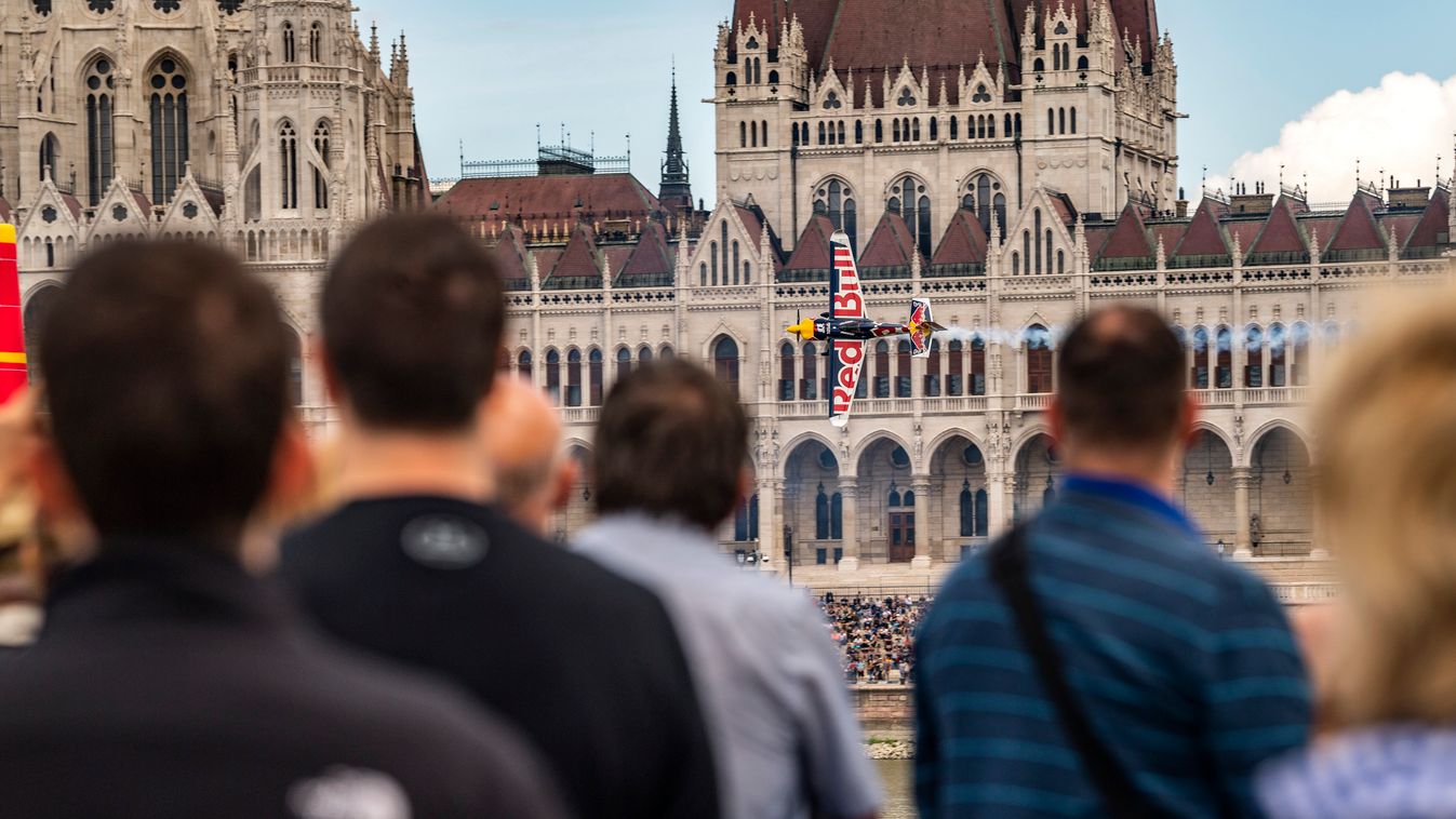 Az időmérő után a versenyt is megnyerte Martin Sonka