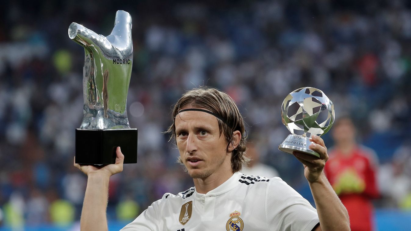 Ronaldo gratulált Modric díjához