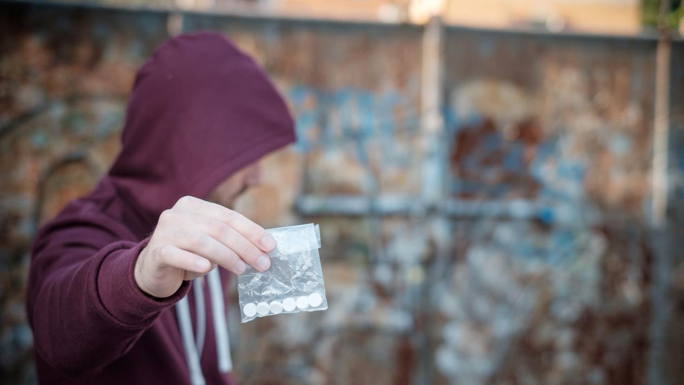 Bővült a tiltott dizájnerdrogok listája