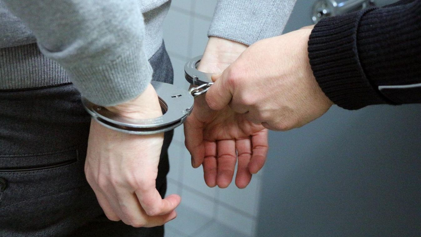 Hat év börtönt kapott az albán heroinfutár