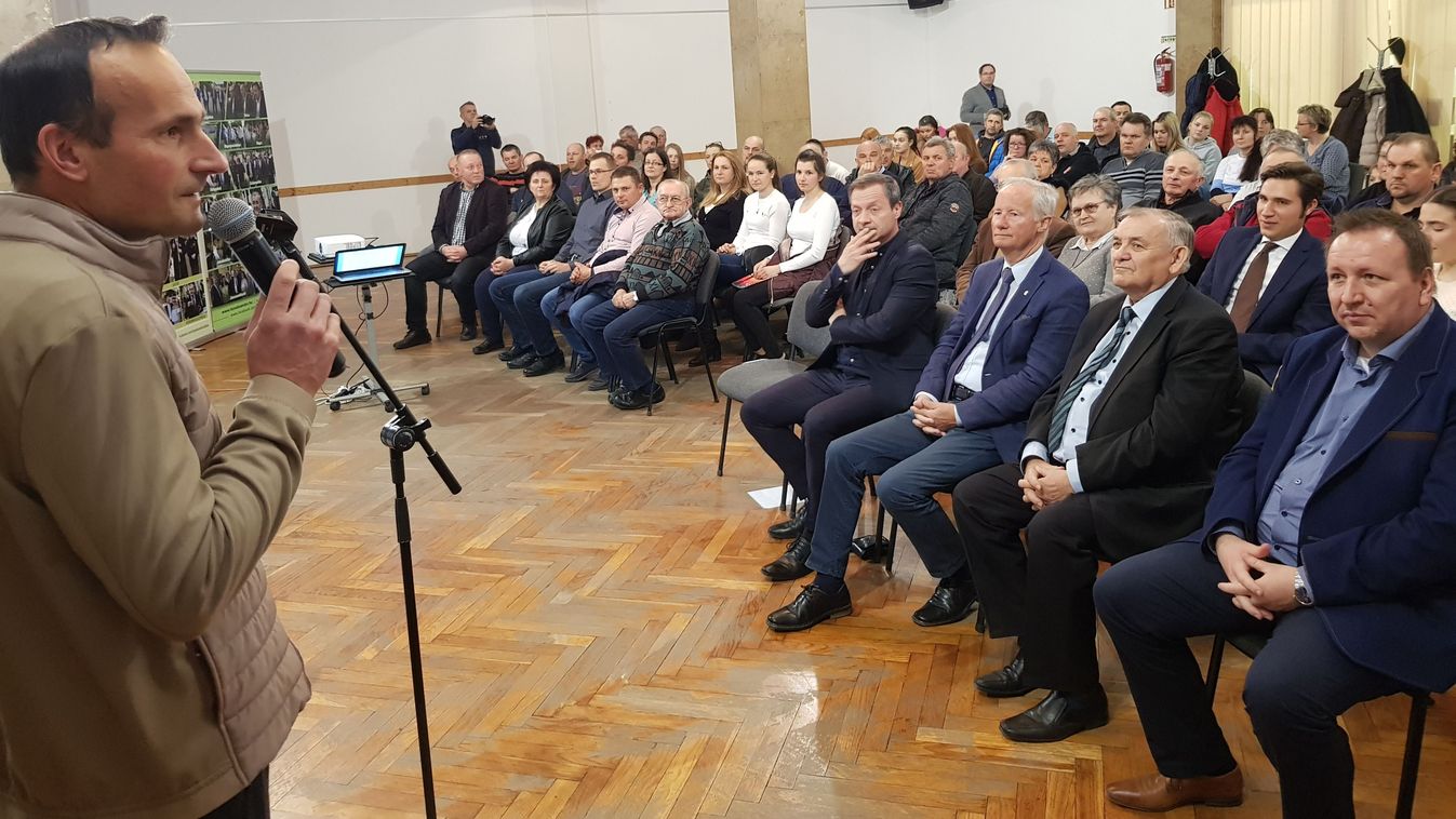 Lovardák épülhetnek Kiskunmajsán