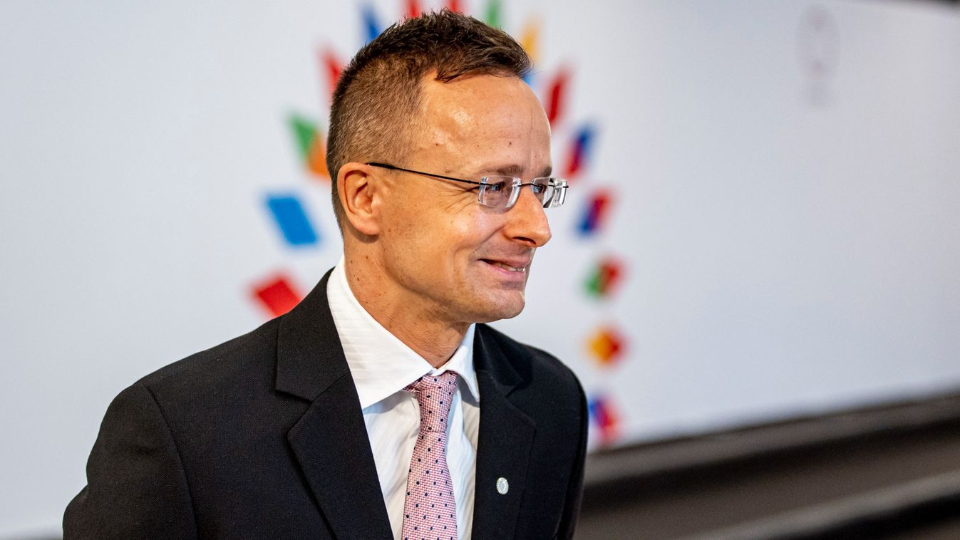 Szijjártó: két évtizede Magyarországról eltűnt harang került elő az Egyesült Államokban