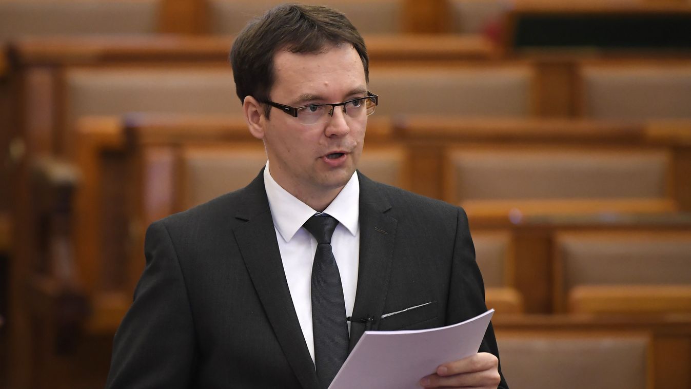 Izer Norbert: már 97 ezer cég spórolhatna jövőre kisvállalati adóval