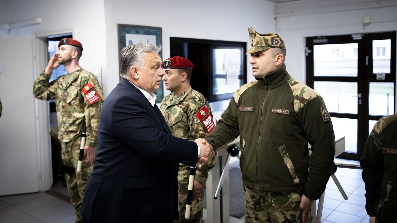 Orbán Viktor: Magyarország a béke mellett van, de szárazon kell tartani a puskaport