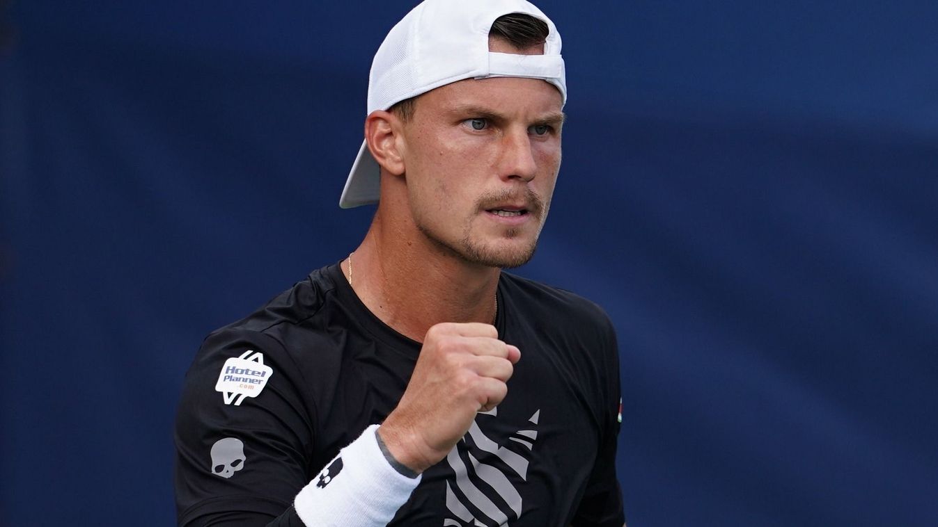 Sporttörténeti siker: férfi egyesben két magyar is továbbjutott a US Openen (videó)