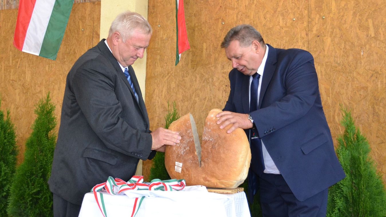 Szent István ünnepén köszöntik az időseket Helvécián
