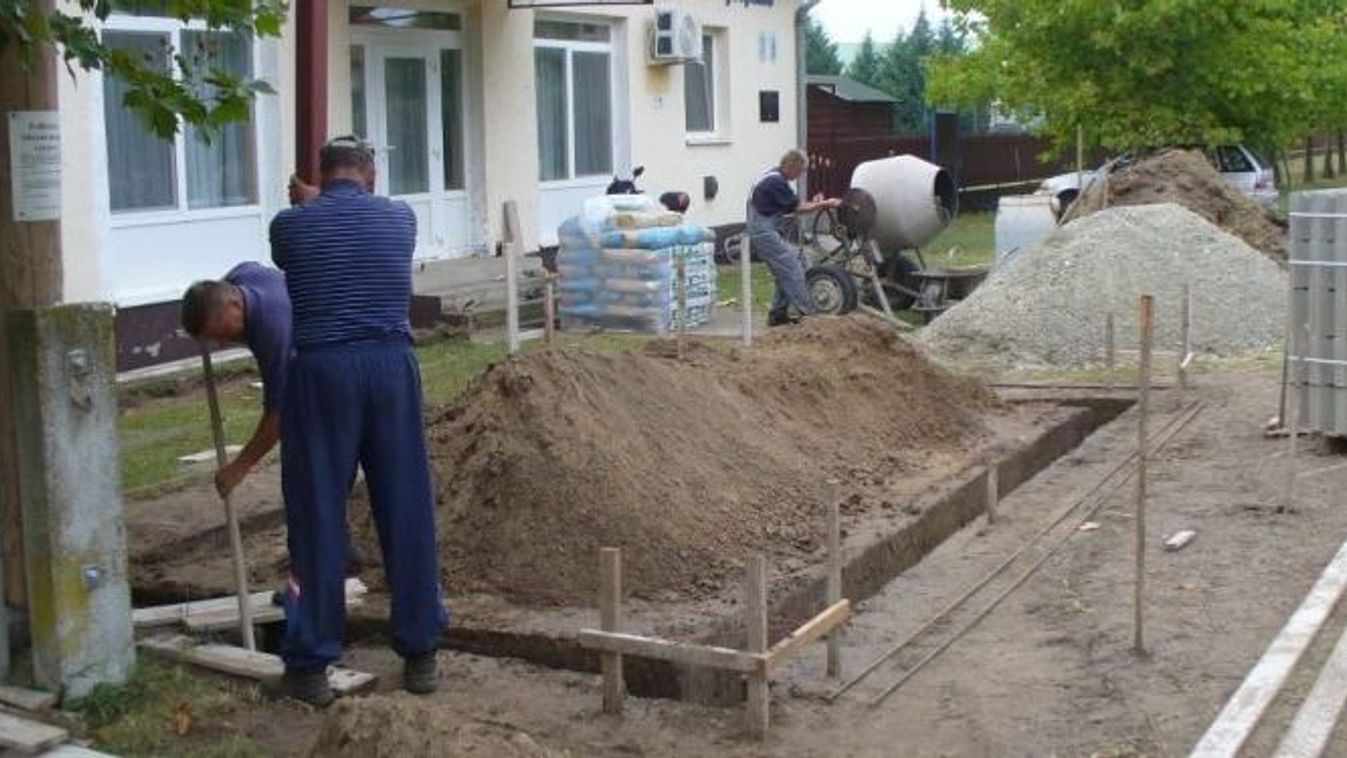 Megkezdődött az Aranycsapat emlékművének építése Csólyospáloson