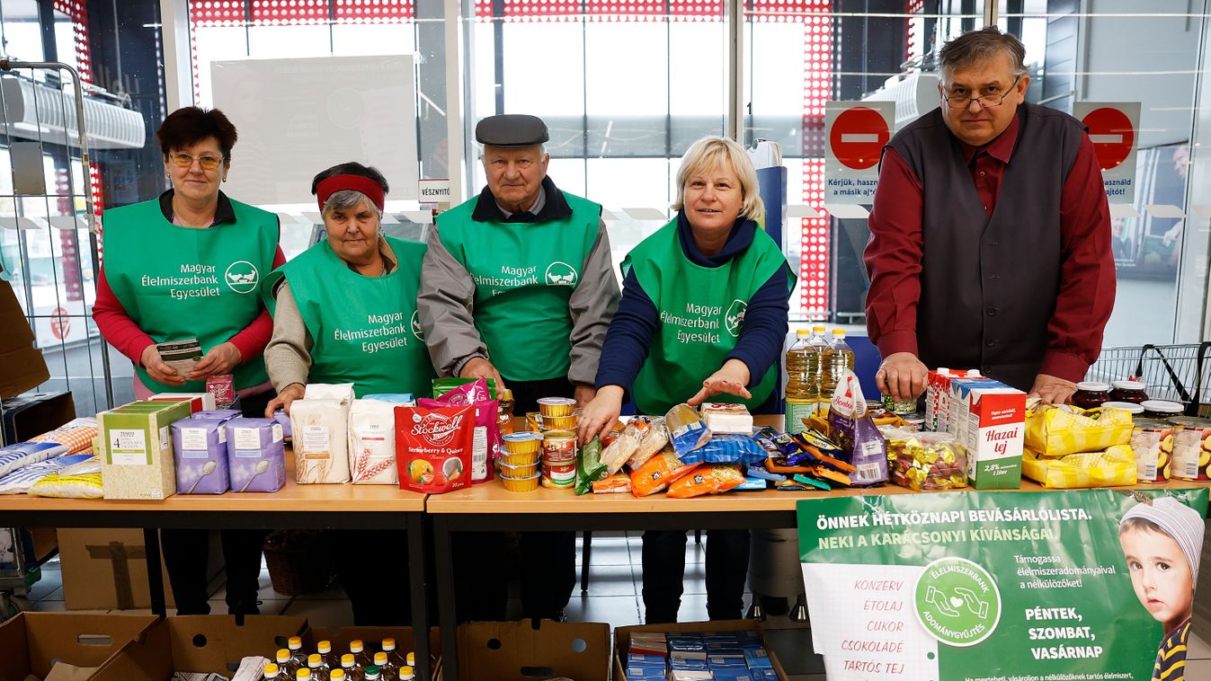 Három nap alatt több mint tizennégy mázsa tartós élelmiszer gyűlt össze Halason