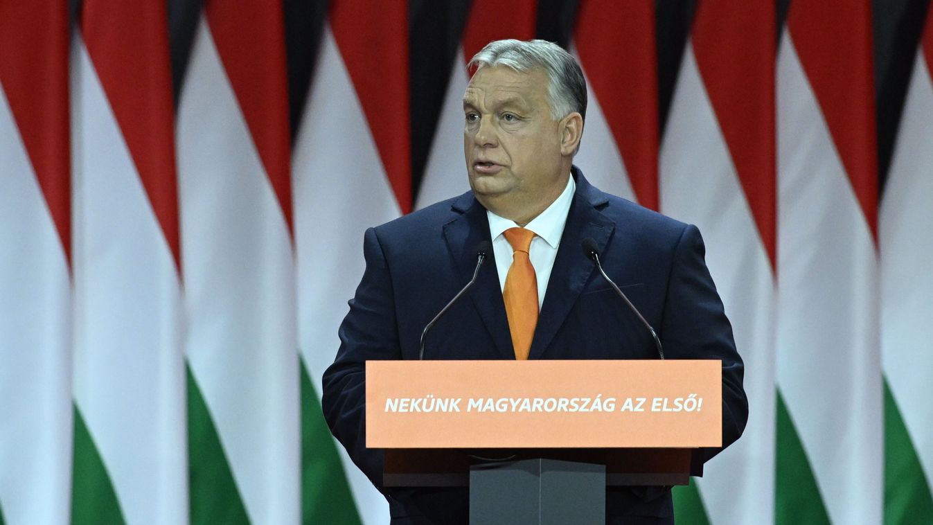 Orbán Viktor: Magyarország nem hagyja magát!