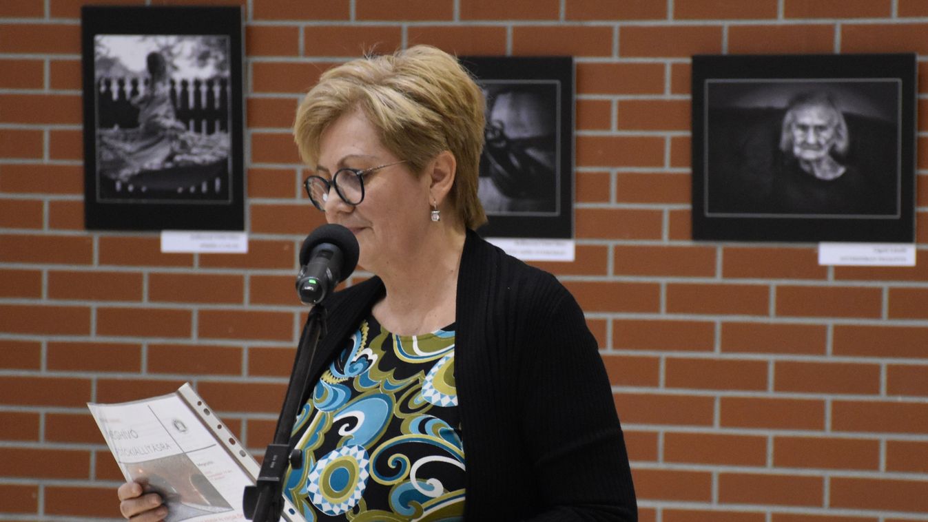 A bajai fotóklub vajdasági képeiből nyílt tárlat a campuson − galériával