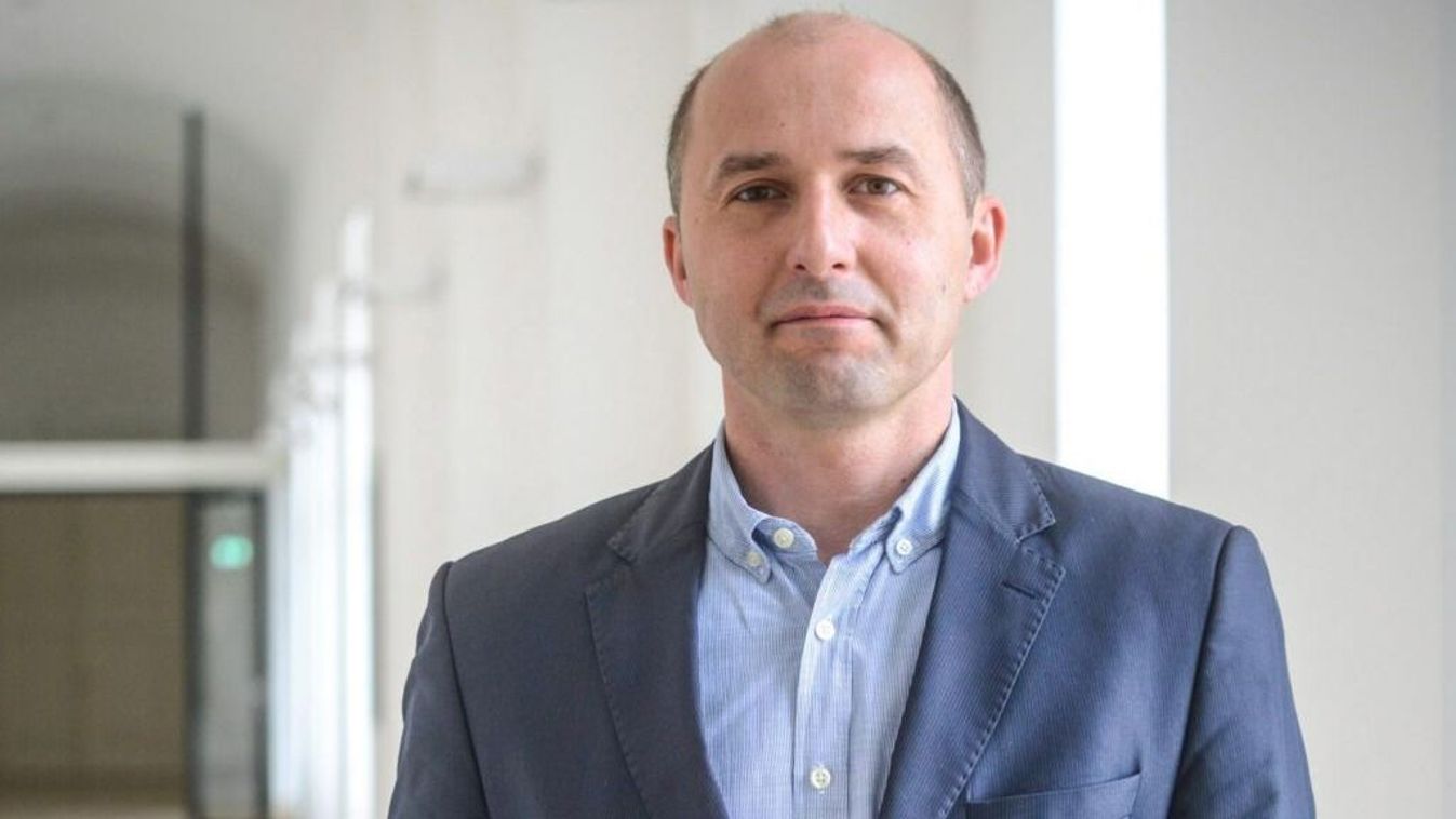 Elnökhelyettesi kinevezést kapott Bíró Tibor, bajai dékán