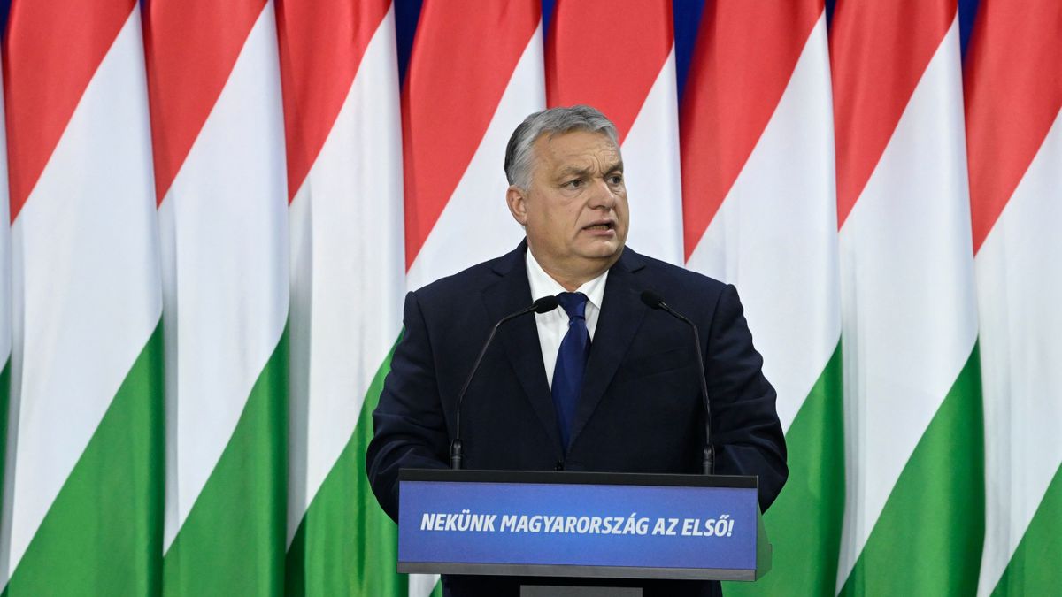 Orbán Viktor: megerősítjük a magyar gyermekvédelmi rendszert!