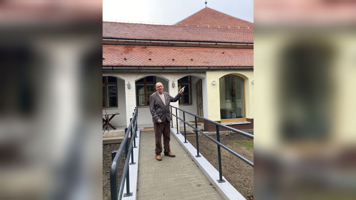 BAON – Befejezték az energetikai felújítást a bajai könyvtárban