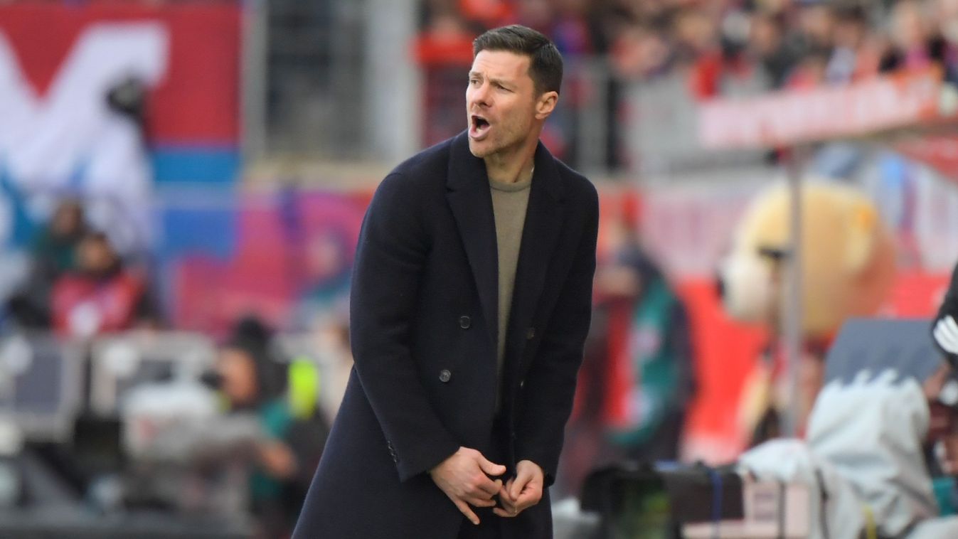 A magyar válogatott csatár tudja, miért fut versenyt a Bayern és a Liverpool Xabi Alonsóért