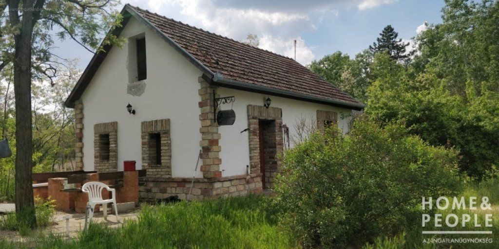 ingatlanajánló, ingatlan, Zsana