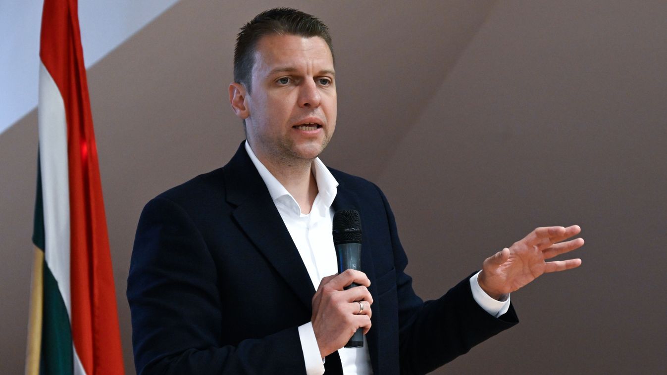 Menczer Tamás: Magyar Péter megegyezett Manfred Weberrel a mentelmi jogáról (videó)