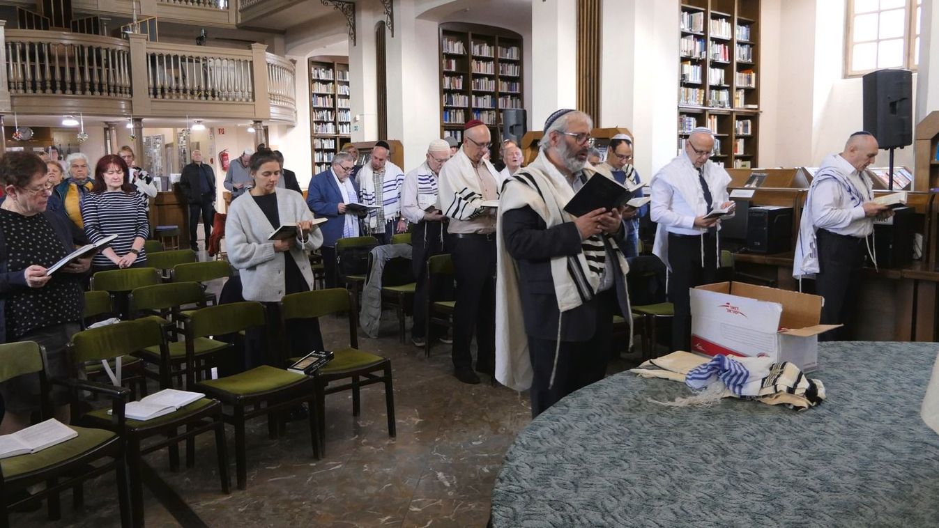 BAON – Újra zsidó templomként működik majd a bajai könyvtár a sábát idején