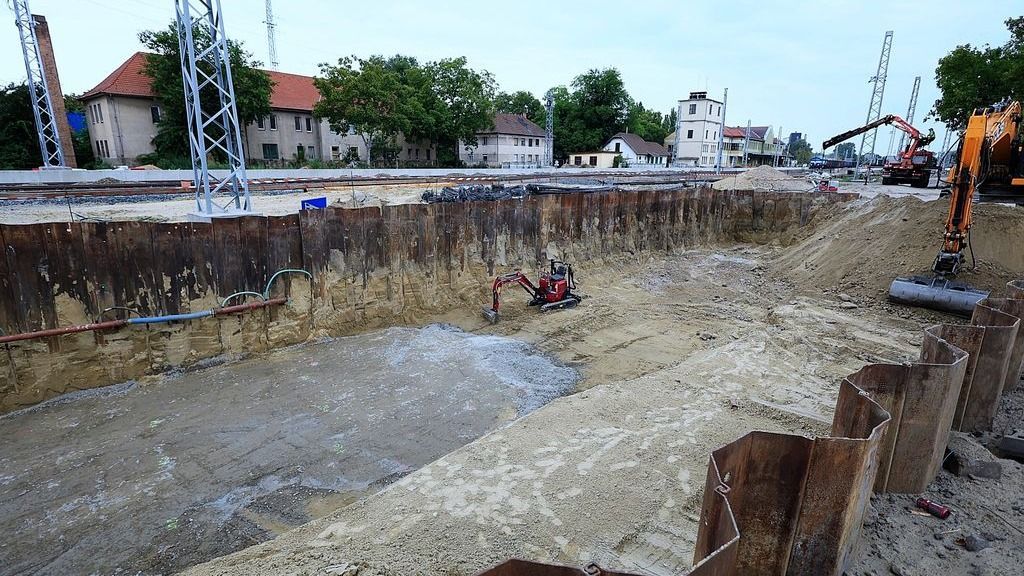 vasútépítés, Budapest-Belgrád vasútvonal, munkálat, Kiskunhalas