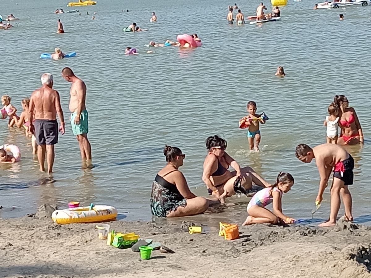 Soltvadkert, strand, Vadkerti-tó