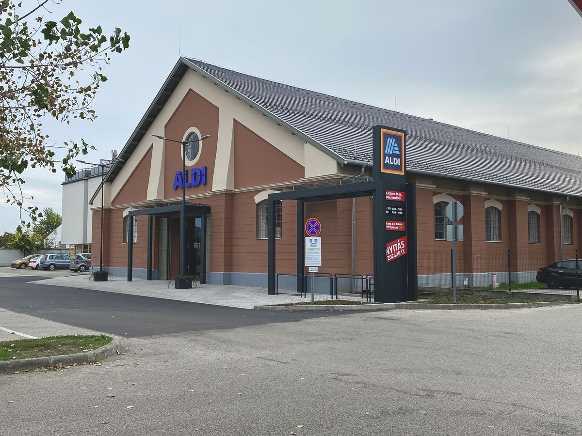 Aldi, Kecskemét, Szilvási Áruház