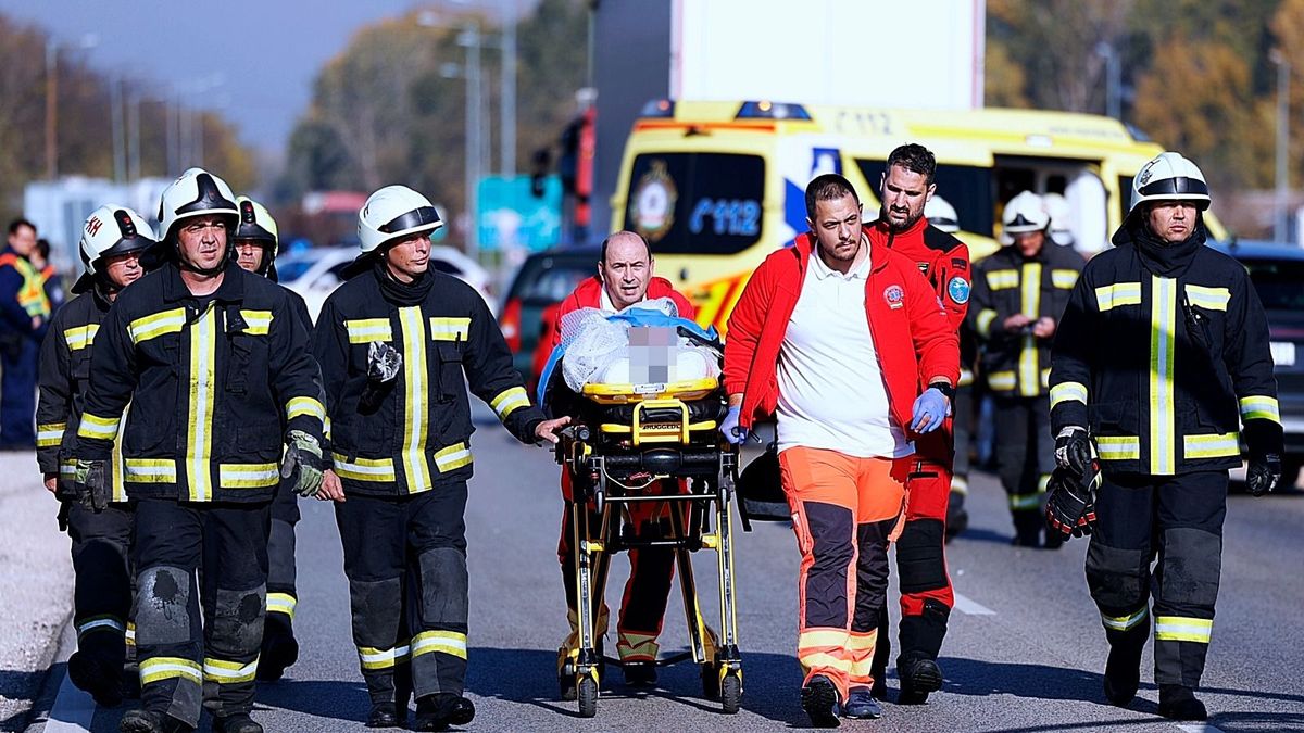 nyolc hónapos csecsemő, baleset, 55-ös főút, mentőhelikopter