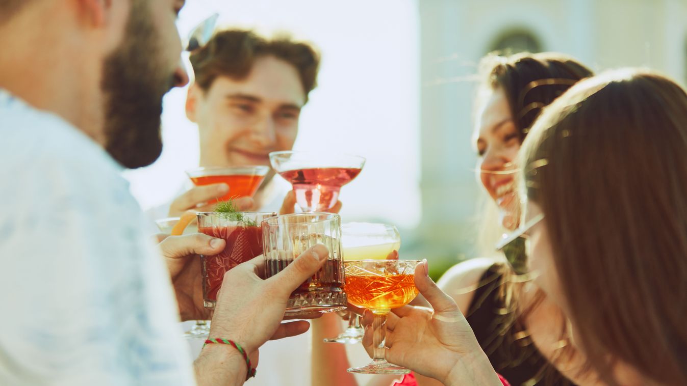 Mikor ülhetünk autóba alkohol fogyasztása után?