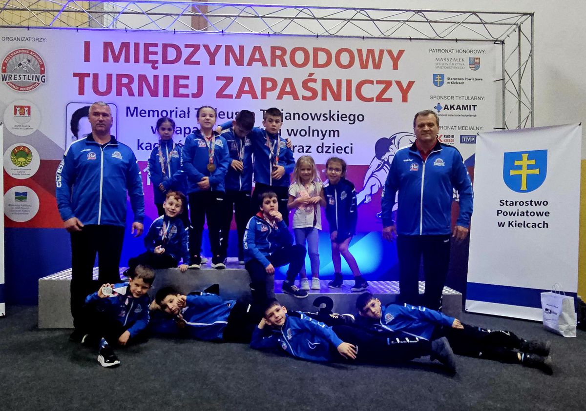 félegyházi birkózók, verseny