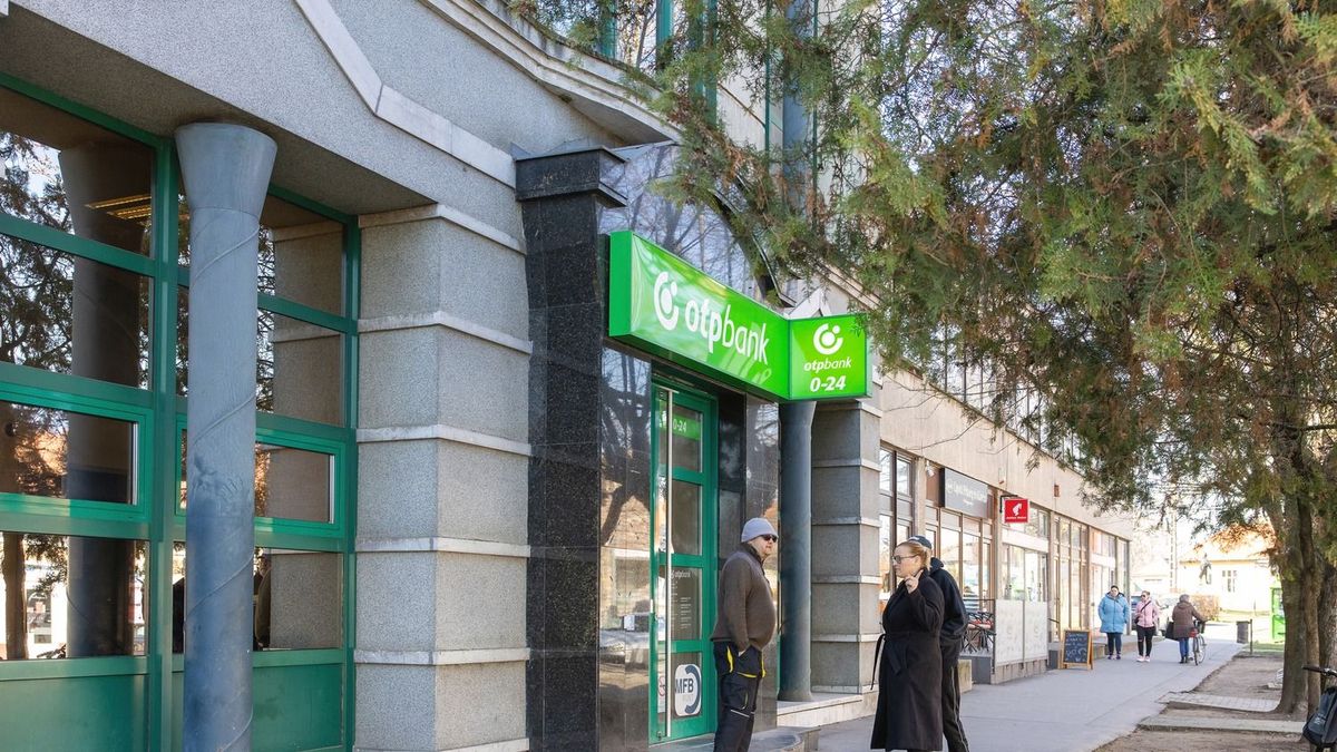 telefonos banki csaló, OTP, ügyfél