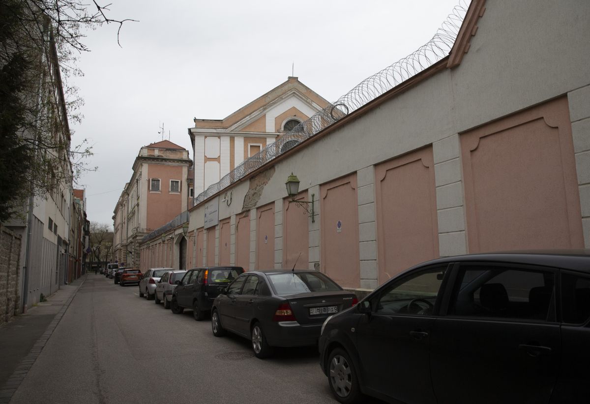 kecskeméti börtön, bekiabálások,