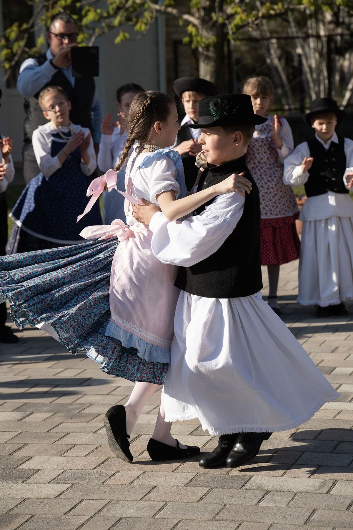 tánc, gyerekekek, húsvét