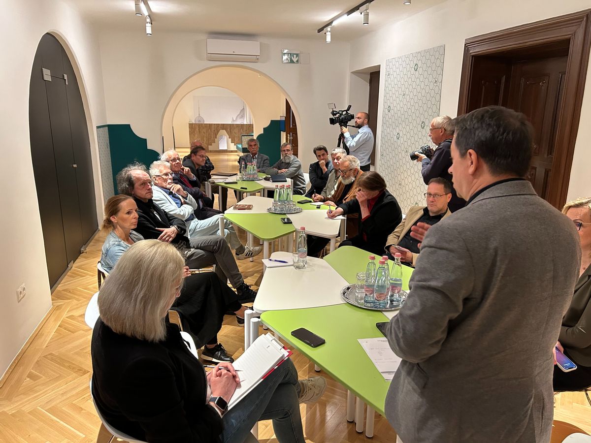 Kecskeméti Kulturális Kerekasztal, Bán János