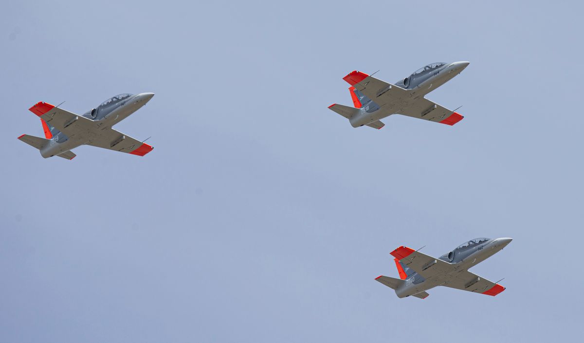 L-39 Skyfox, Kecskemét, vadászpilóta