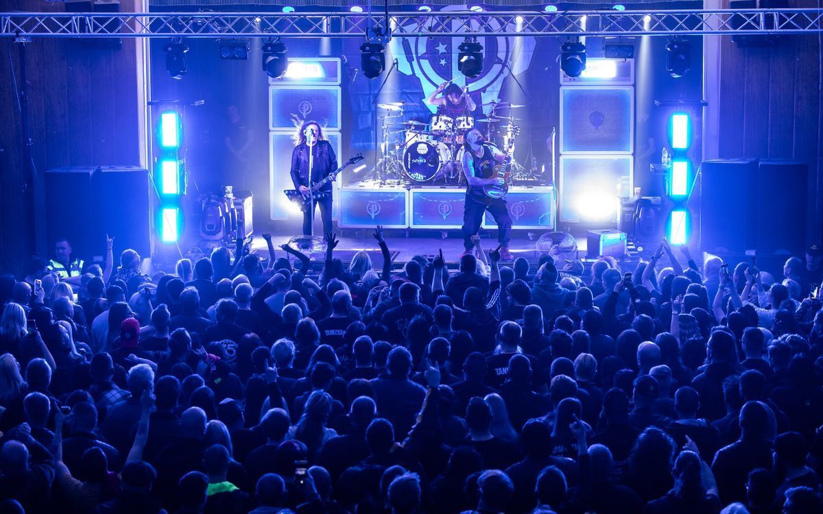 kincsvadászok, tankcsapda, koncert