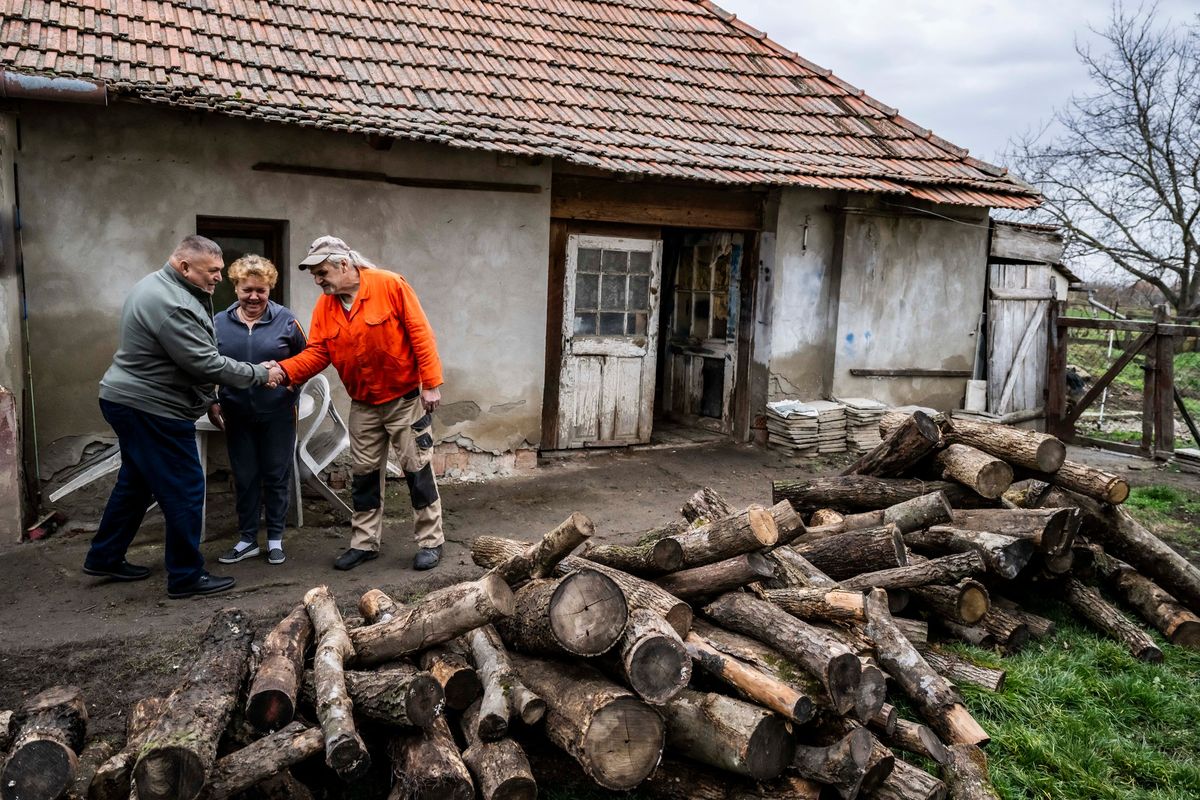 idén is segítenek a rászorulókon, folytatódik a tűzifaprogram
